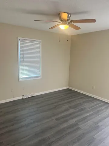 $1,995 | 1421 Westwood Drive, Charleston, SC 29412