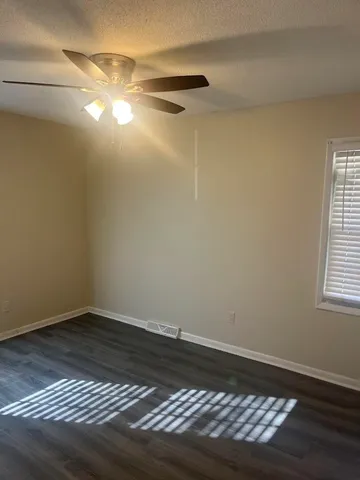 $1,995 | 1421 Westwood Drive, Charleston, SC 29412