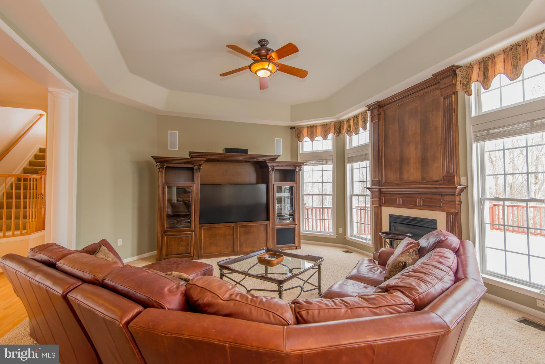 8225 Michaels Ridge Ellicott City, MD 21043 - Photo 2 of 30 Family Room