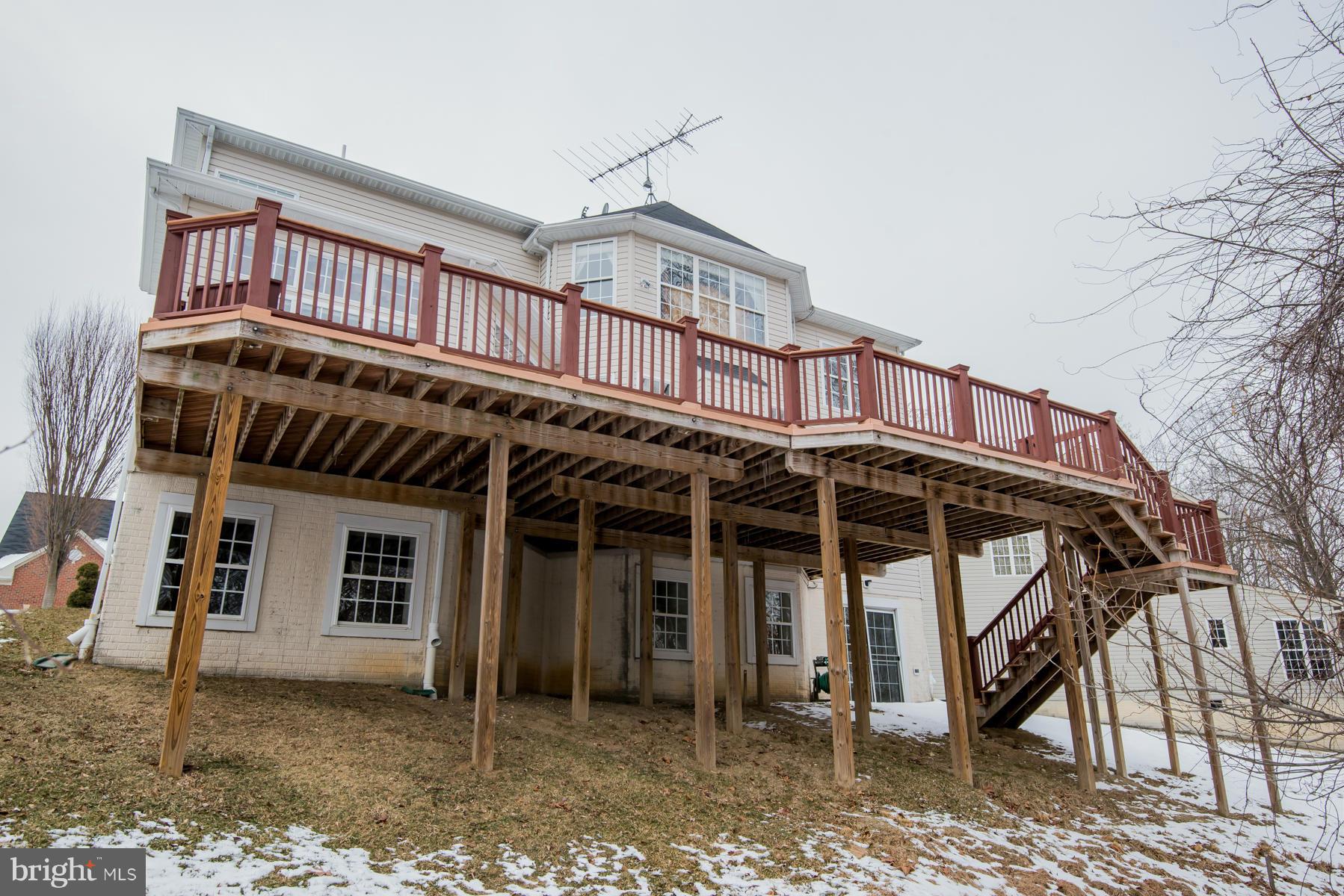 8225 Michaels Ridge Ellicott City, MD 21043 - Photo 29 of 30 Exterior (Rear)