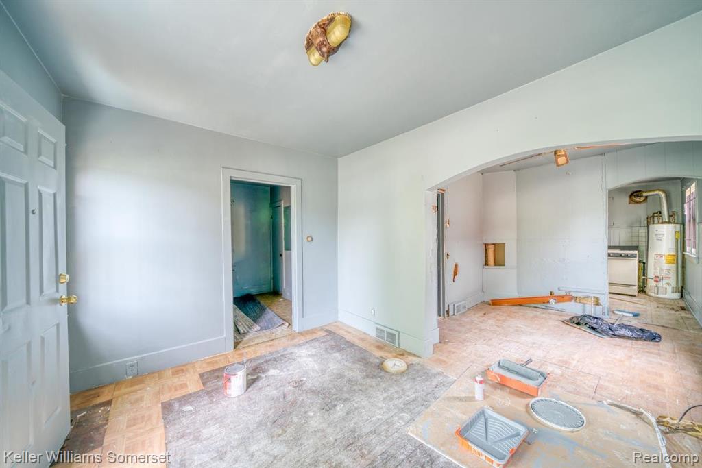 15095 Lahser Road Detroit, MI 48223 - Photo 6 of 16 Gallery Image 6