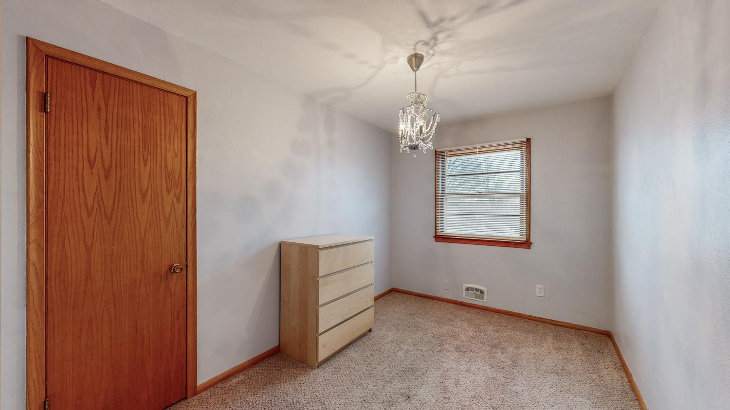 1806 16 1/2 Street Northwest Rochester, MN 55901 - Photo 10 of 41 Gallery Image 10