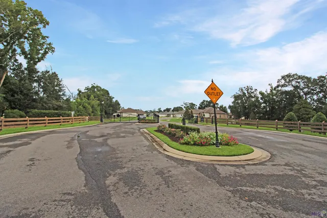 $77,500 | 13188 Oakbourne Avenue, Geismar, LA 70734