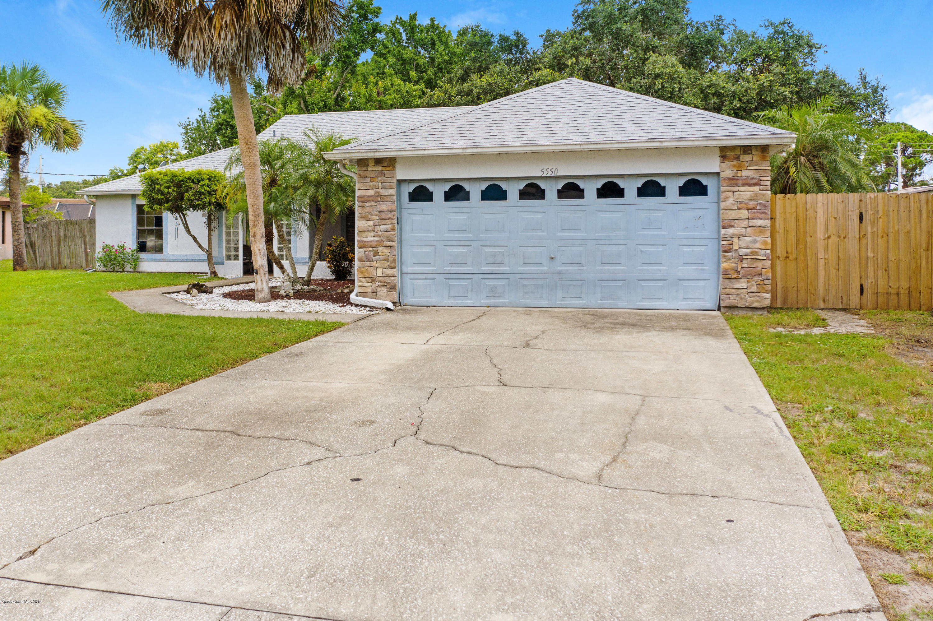 5550 Holden Road Cocoa, FL 32927 - Photo 3 of 32 DJI_0223