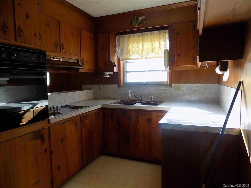 3330 Roberta Church Road Concord, NC 28027 - Photo 4 of 14 Gallery Image 4