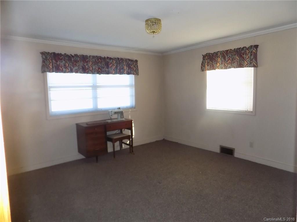 3330 Roberta Church Road Concord, NC 28027 - Photo 10 of 14 Gallery Image 10