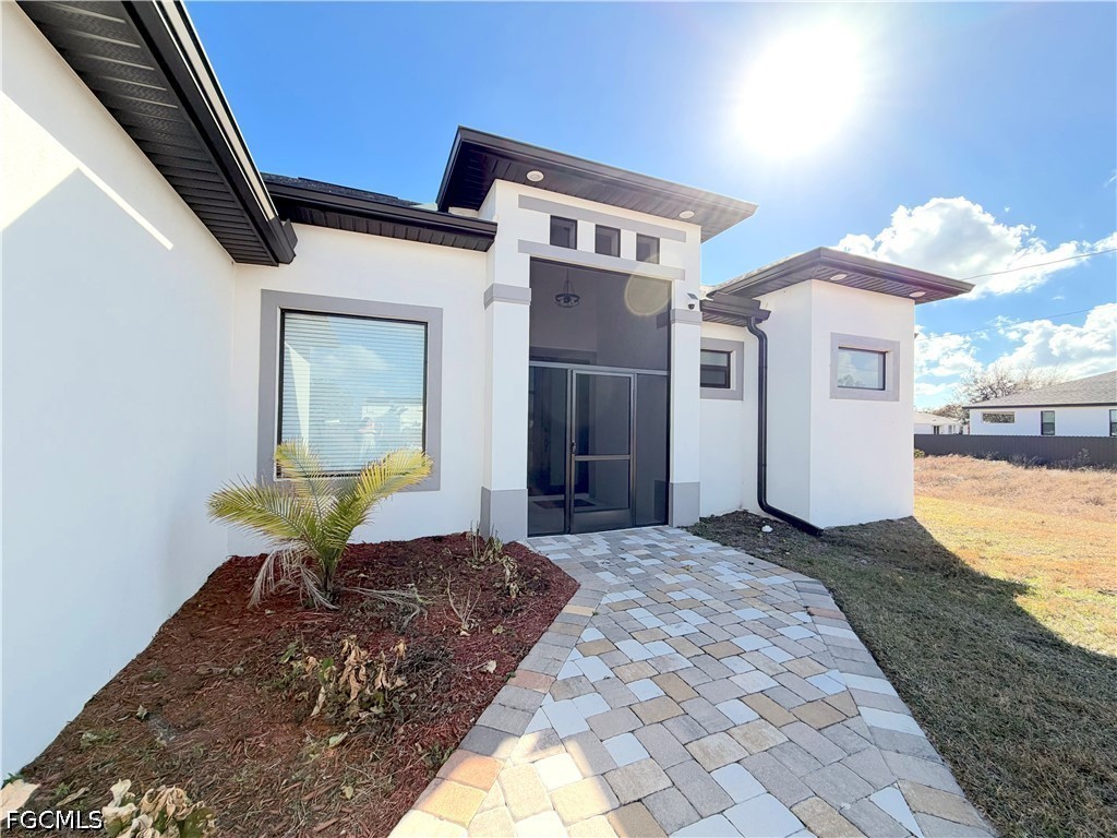 4101 33rd Street Southwest Lehigh Acres, FL 33976 - Photo 2 of 30
