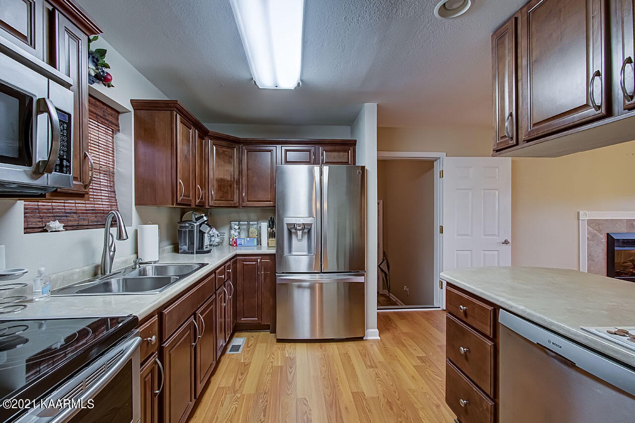 1446 Providence Road Sevierville, TN 37876 - Photo 10 of 45 Gallery Image 10
