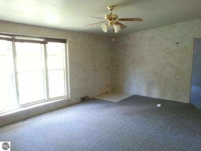 3514 West Shearer Road Coleman, MI 48618 - Photo 9 of 39 1788511-8.JPG
