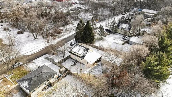 $279,900 | 3547 Carlton Avenue Northeast, Grand Rapids, MI 49525