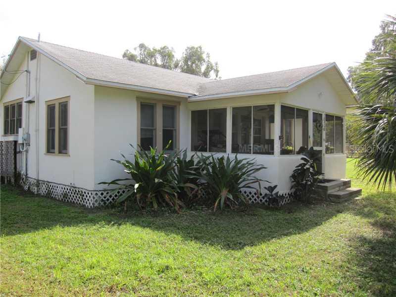 8531 Vamo Road Sarasota, FL 34231 - Photo 1 of 1 Exterior Front