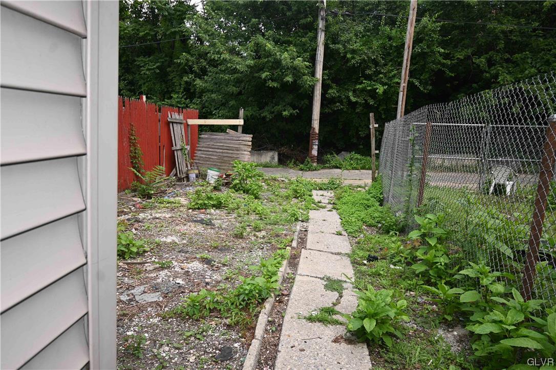 229 Reed Reading, PA 19601 - Photo 3 of 8 Gallery Image 3