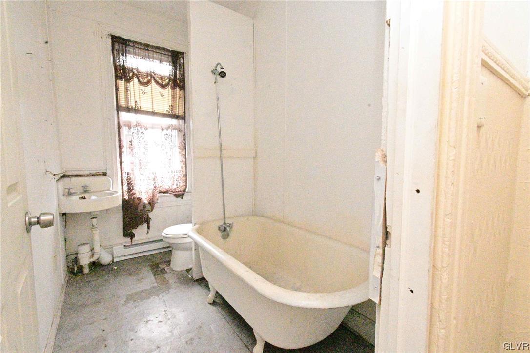 229 Reed Reading, PA 19601 - Photo 6 of 8 Gallery Image 6