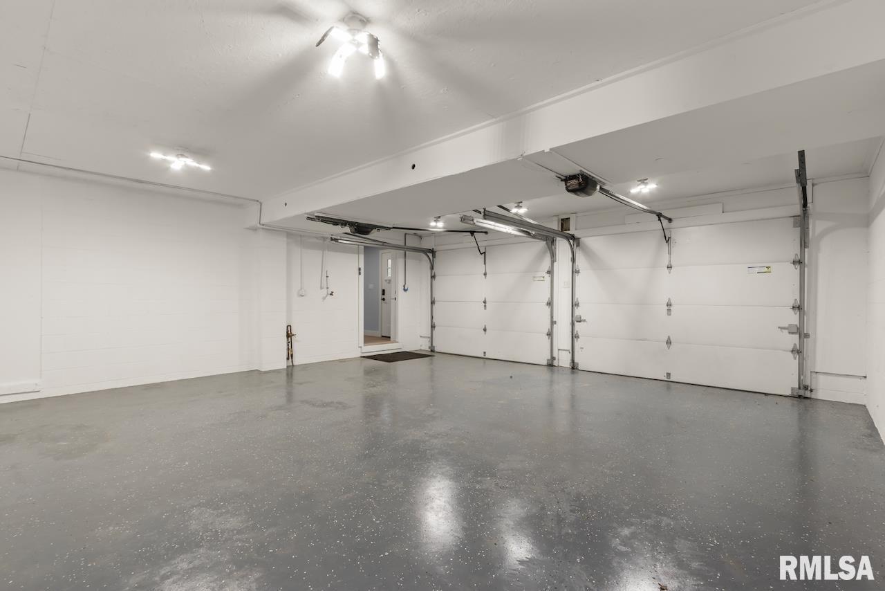 1900 East Knox Street Peoria, IL 61603 - Photo 24 of 34