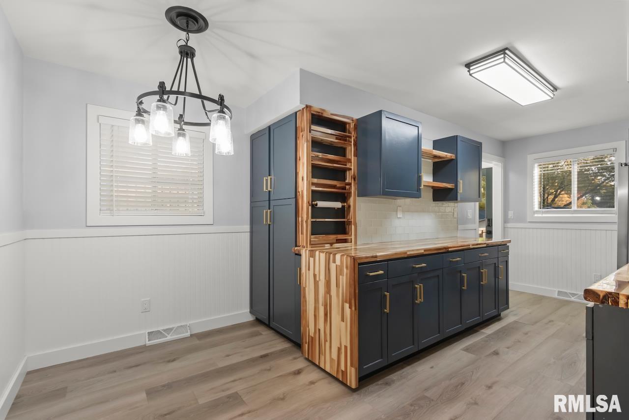 1900 East Knox Street Peoria, IL 61603 - Photo 6 of 34