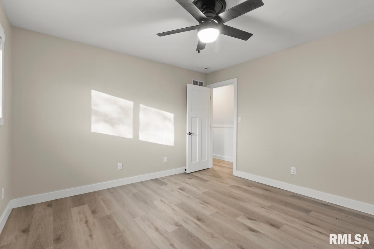 1900 East Knox Street Peoria, IL 61603 - Photo 10 of 34