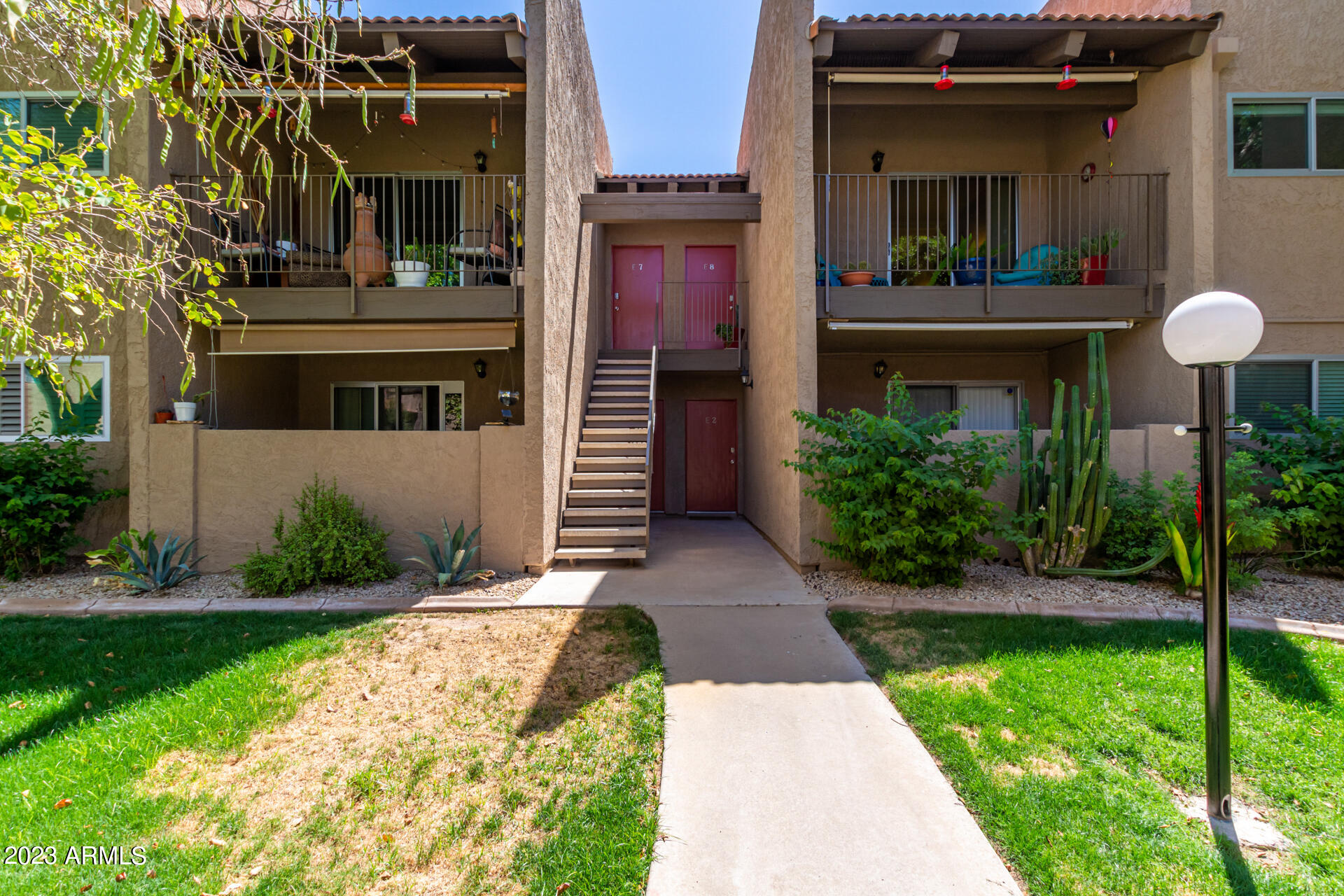 5525 East Thomas Road, Unit E8 Phoenix, AZ 85018 - Photo 1 of 44 Front of unit 1