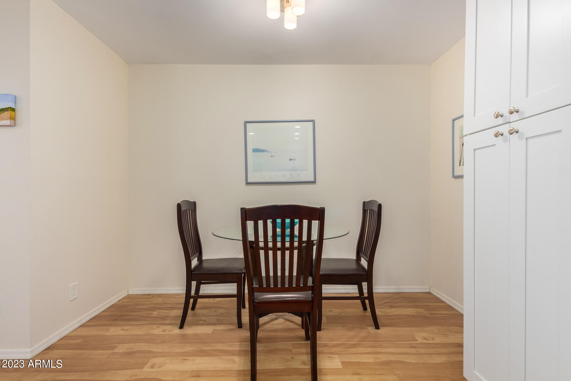 5525 East Thomas Road, Unit E8 Phoenix, AZ 85018 - Photo 11 of 44 Dining area 1