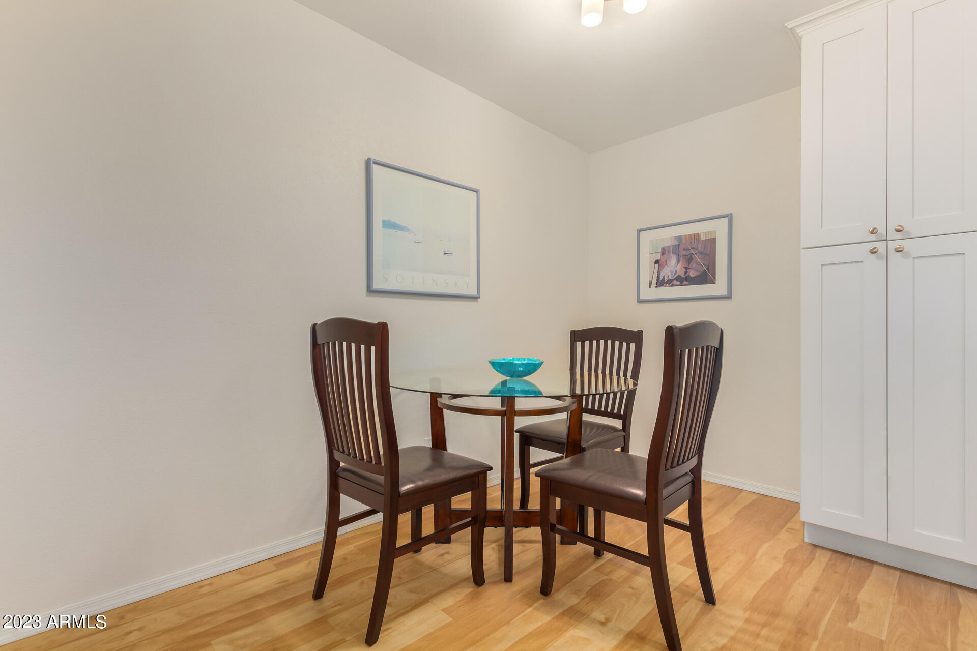 5525 East Thomas Road, Unit E8 Phoenix, AZ 85018 - Photo 12 of 44 Dining area 2