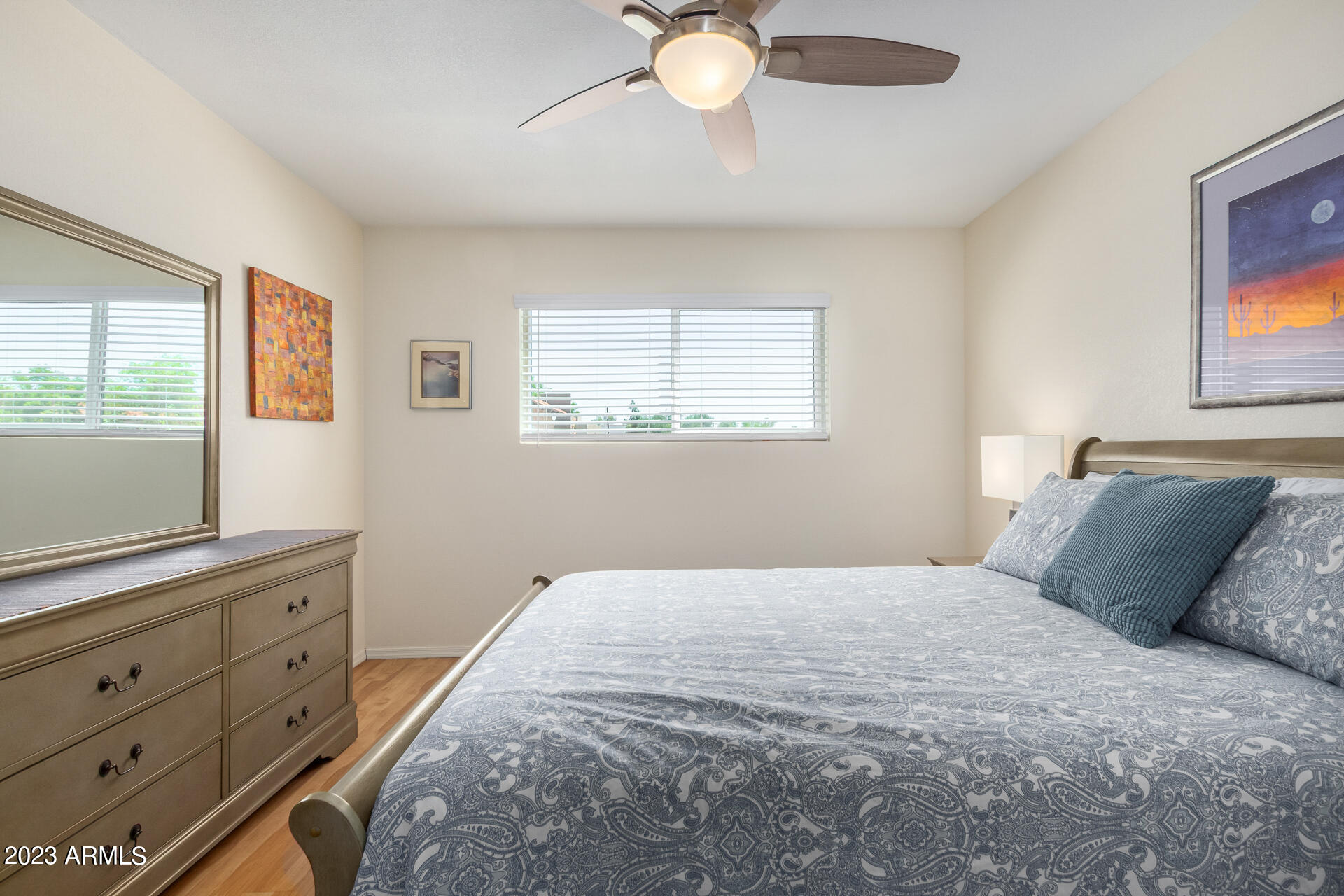 5525 East Thomas Road, Unit E8 Phoenix, AZ 85018 - Photo 18 of 44 Primary bedroom 2