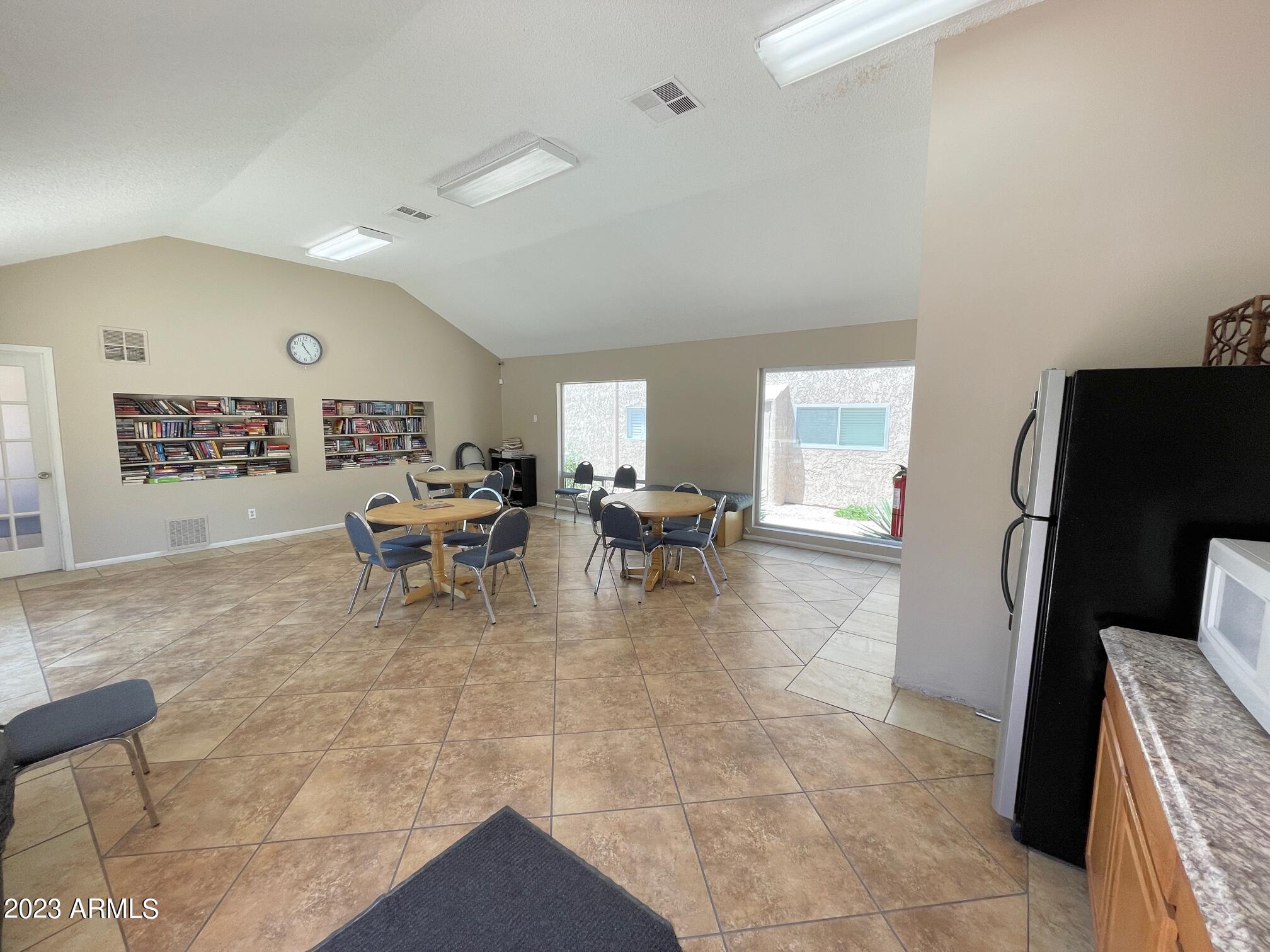 5525 East Thomas Road, Unit E8 Phoenix, AZ 85018 - Photo 40 of 44 Clubhouse 1