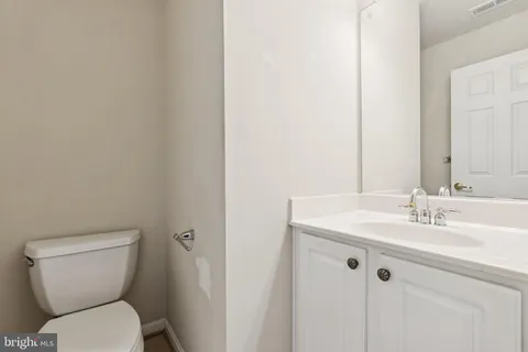 $425,000 | 2807 Chinkapin Oak Lane, Woodbridge, VA 22191