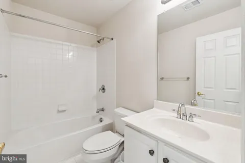 $425,000 | 2807 Chinkapin Oak Lane, Woodbridge, VA 22191