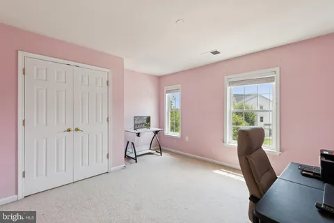 $425,000 | 2807 Chinkapin Oak Lane, Woodbridge, VA 22191