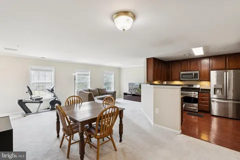 $425,000 | 2807 Chinkapin Oak Lane, Woodbridge, VA 22191