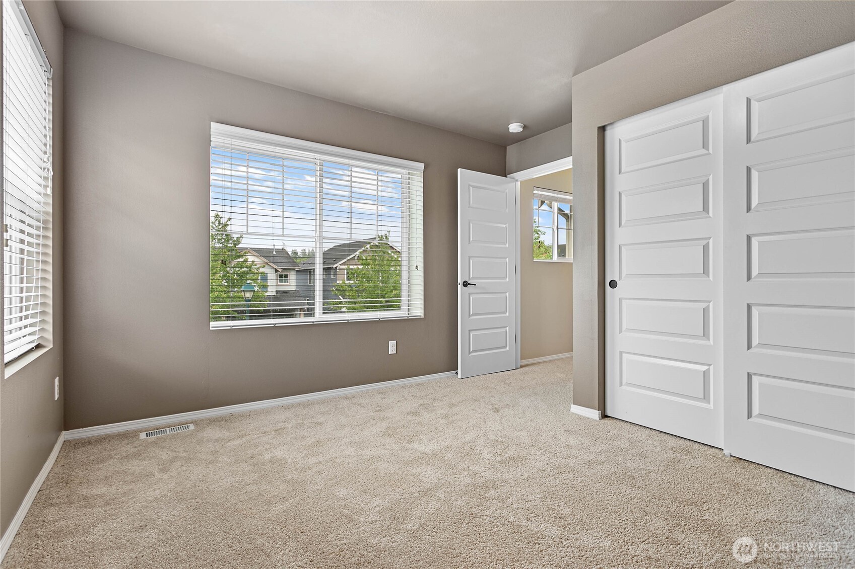 5495 Razor Peak Drive Mount Vernon, WA 98273 - Photo 27 of 40