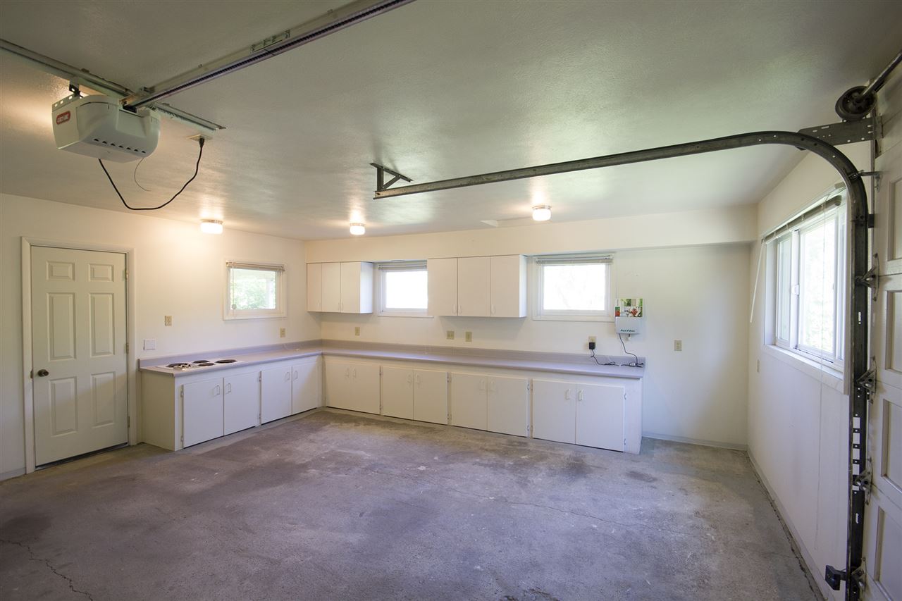 4207 East Farwell Road Mead, WA 99021 - Photo 12 of 20 Gallery Image 12