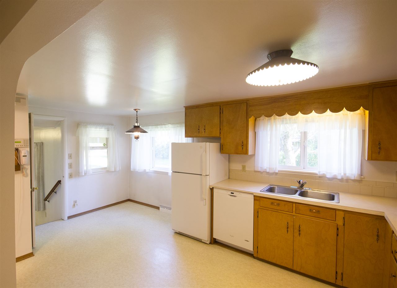4207 East Farwell Road Mead, WA 99021 - Photo 3 of 20 Gallery Image 3