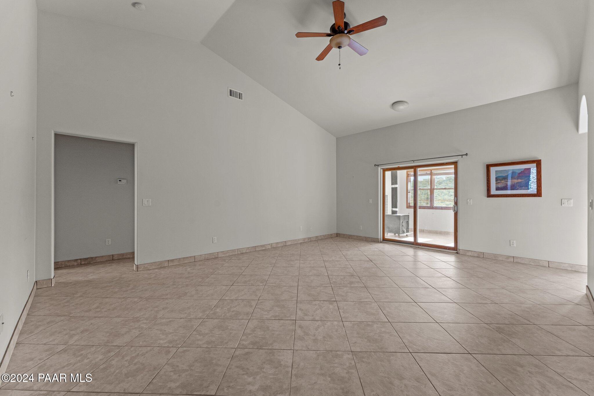 11645 East Prescott Dells Rnch Road Dewey-Humboldt, AZ 86329 - Photo 12 of 53 10-web-or-mls-DSC00233