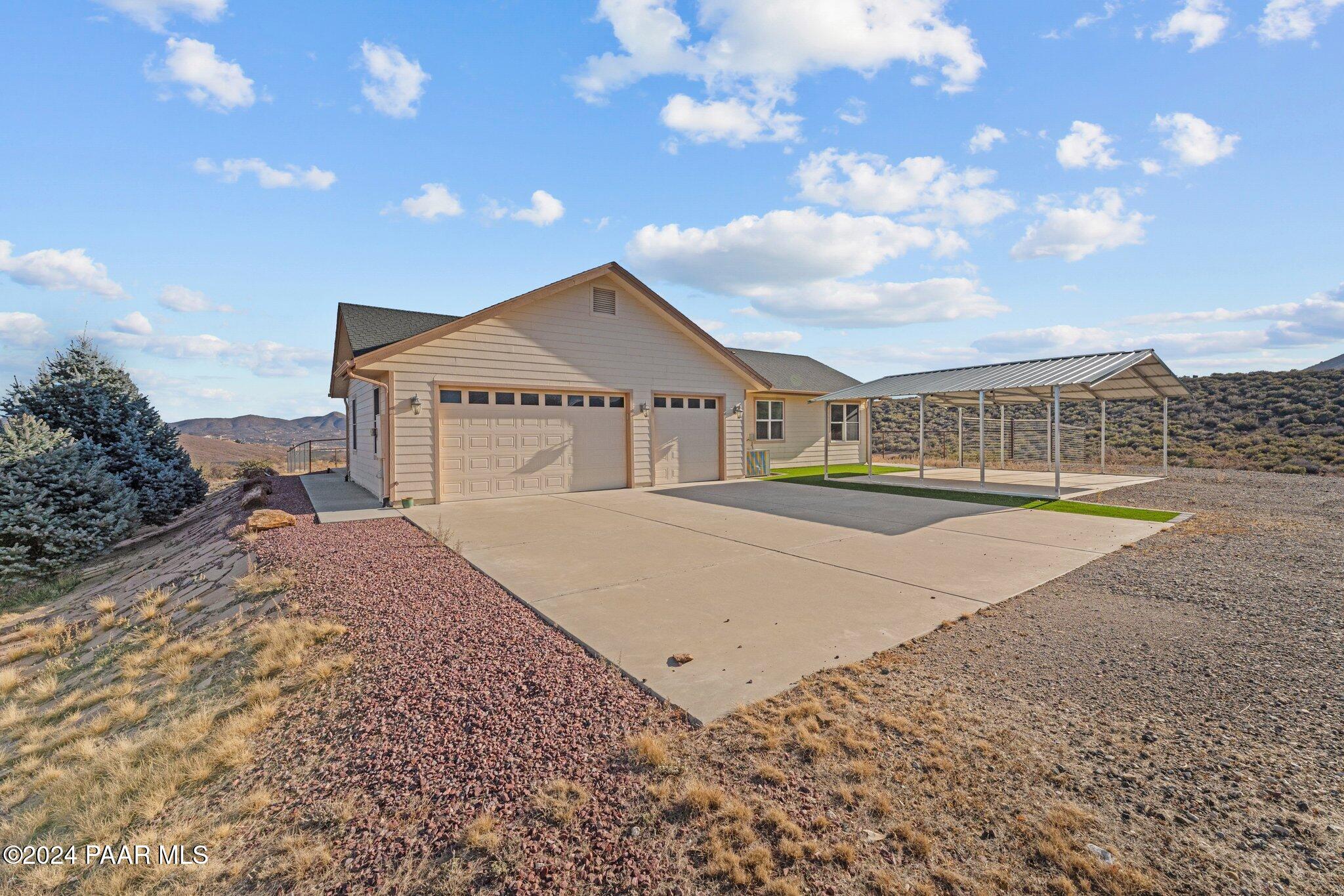 11645 East Prescott Dells Rnch Road Dewey-Humboldt, AZ 86329 - Photo 5 of 53 4-web-or-mls-DSC00374
