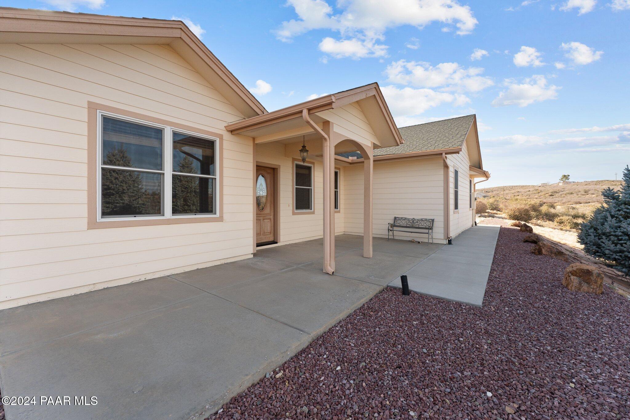 11645 East Prescott Dells Rnch Road Dewey-Humboldt, AZ 86329 - Photo 6 of 53 3-web-or-mls-DSC00369