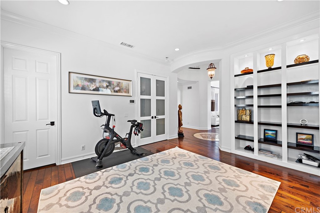 23 Peppertree Newport Beach, CA 92660 - Photo 20 of 42