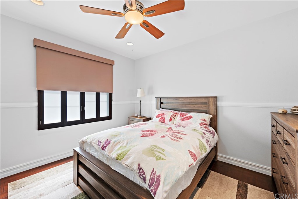 23 Peppertree Newport Beach, CA 92660 - Photo 34 of 42