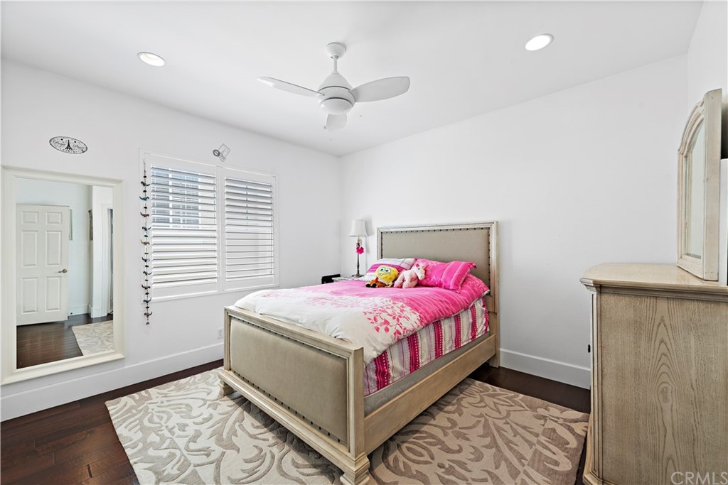 23 Peppertree Newport Beach, CA 92660 - Photo 36 of 42