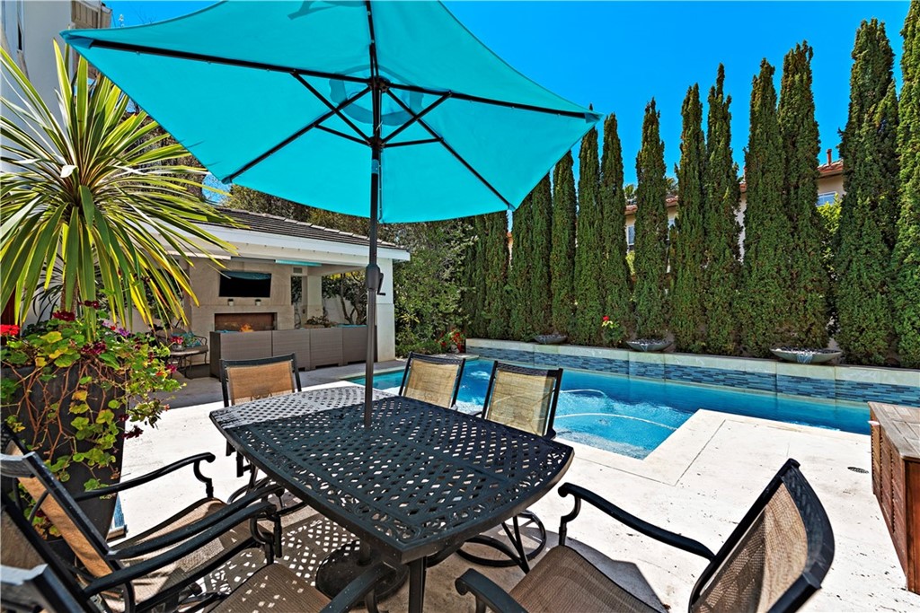 23 Peppertree Newport Beach, CA 92660 - Photo 41 of 42