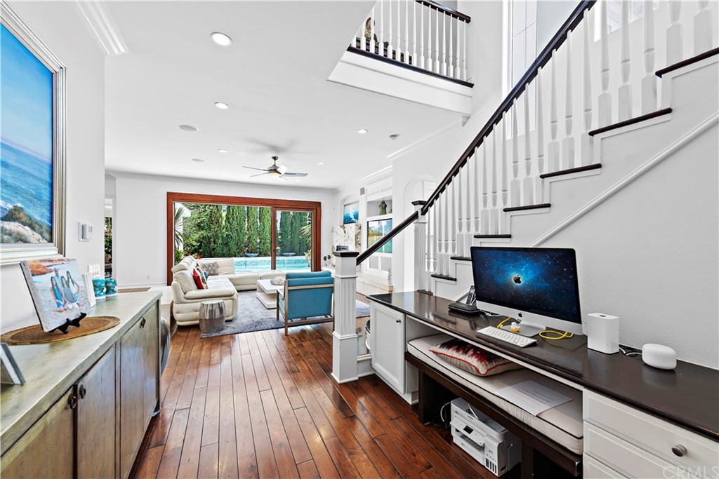 23 Peppertree Newport Beach, CA 92660 - Photo 7 of 42