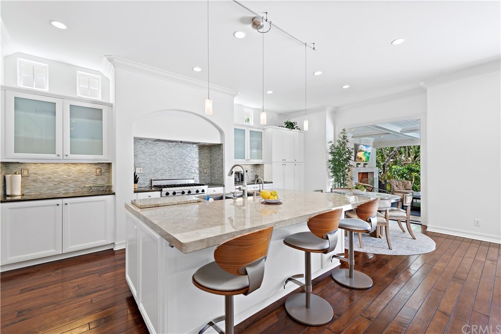 23 Peppertree Newport Beach, CA 92660 - Photo 10 of 42