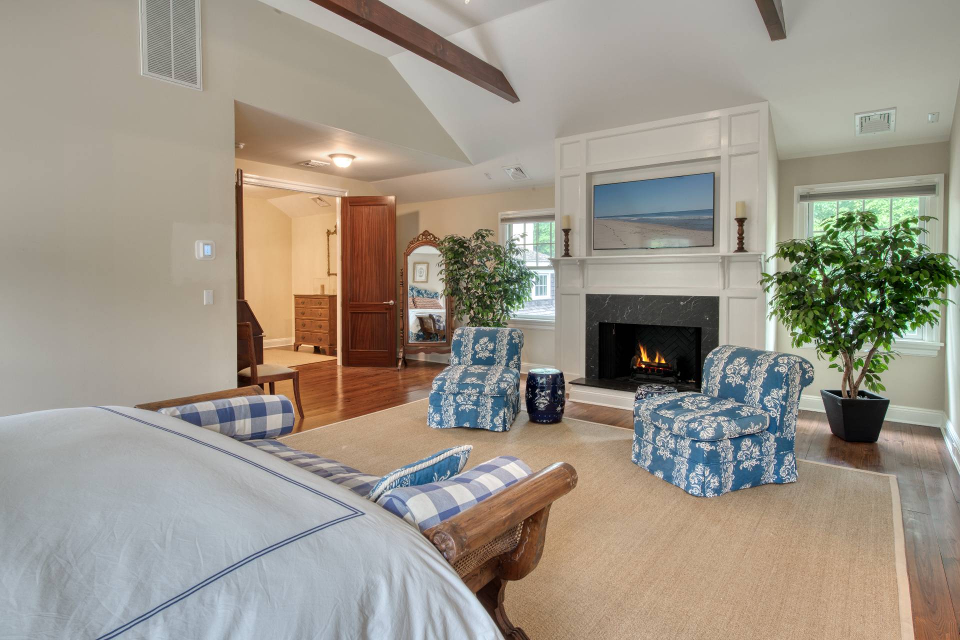 17 Jericho Road East Hampton, NY 11937 - Photo 15 of 37