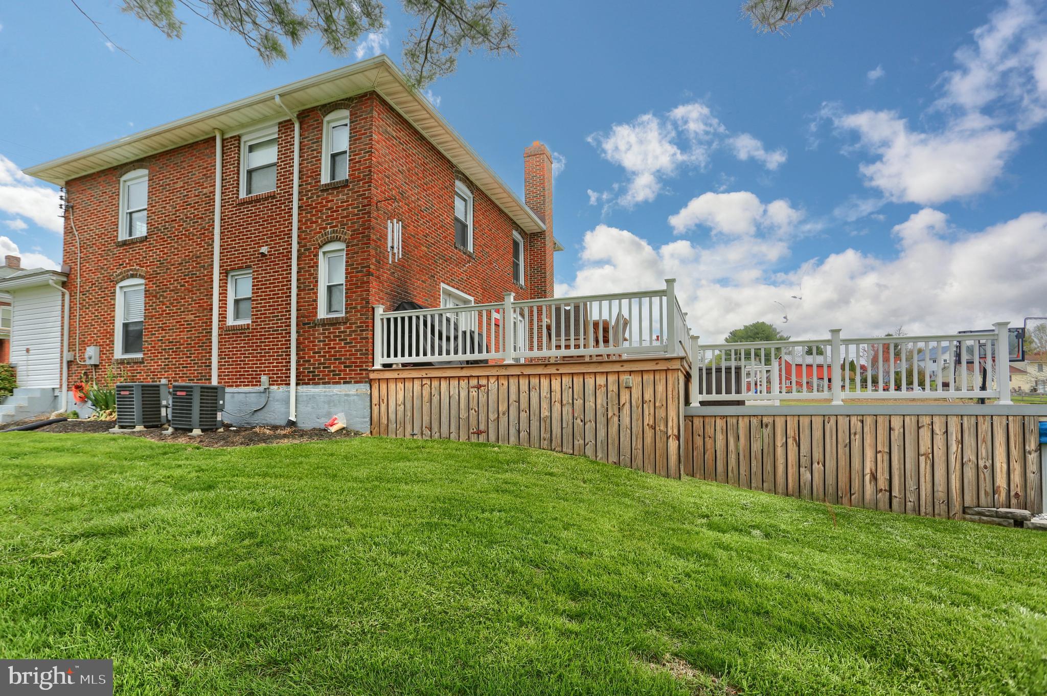 6239 Appletown Road Boonsboro, MD 21713 - Photo 28 of 39 Brick exterior!