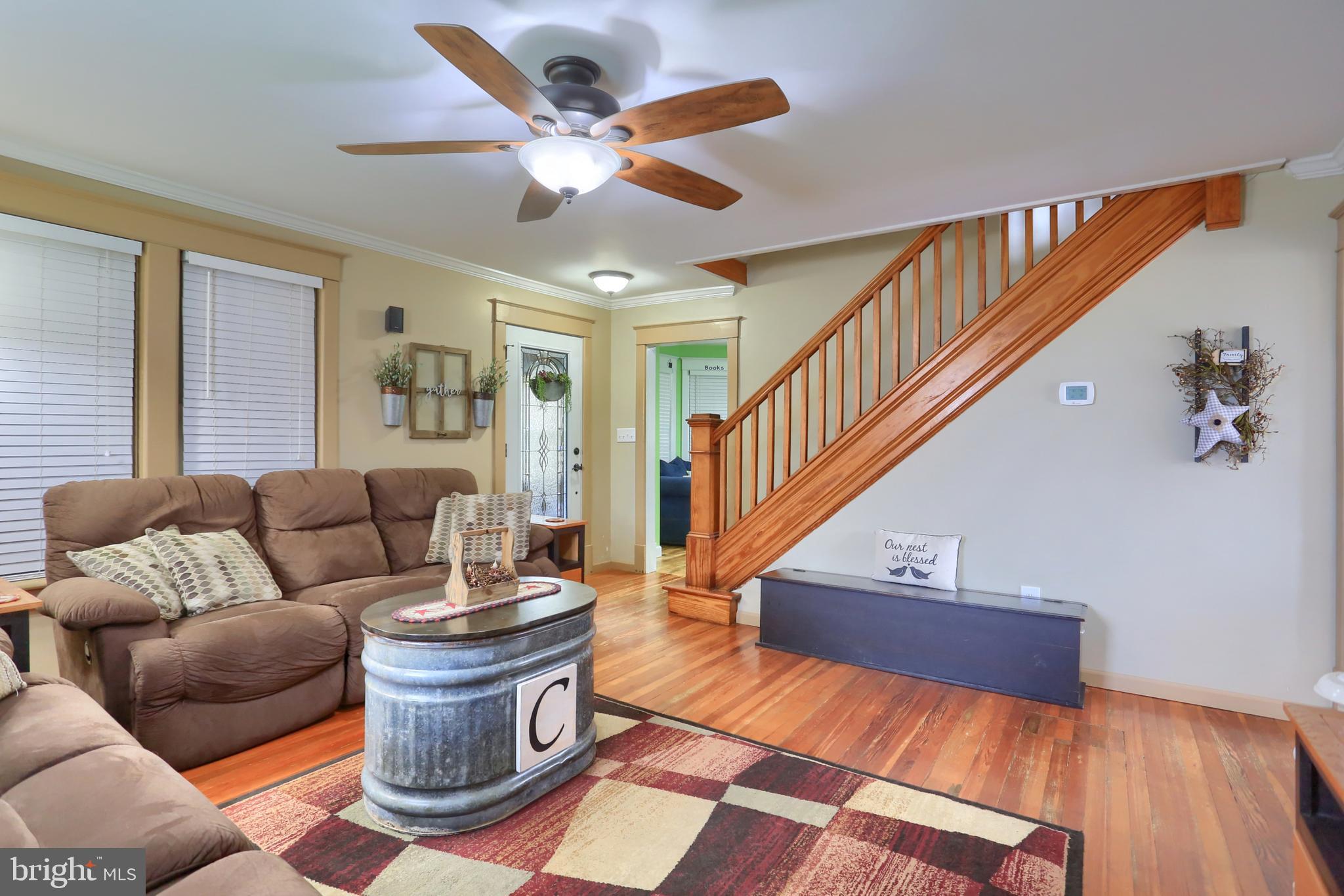 6239 Appletown Road Boonsboro, MD 21713 - Photo 4 of 39 Nice hardwoods in living room