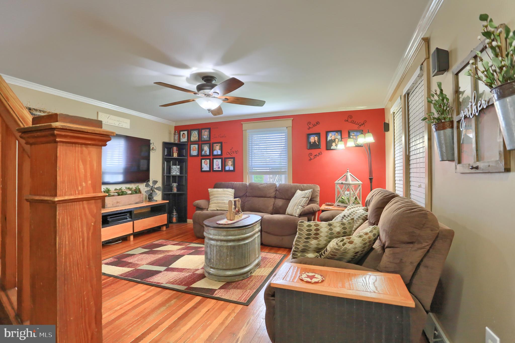 6239 Appletown Road Boonsboro, MD 21713 - Photo 5 of 39 Another view of the living room