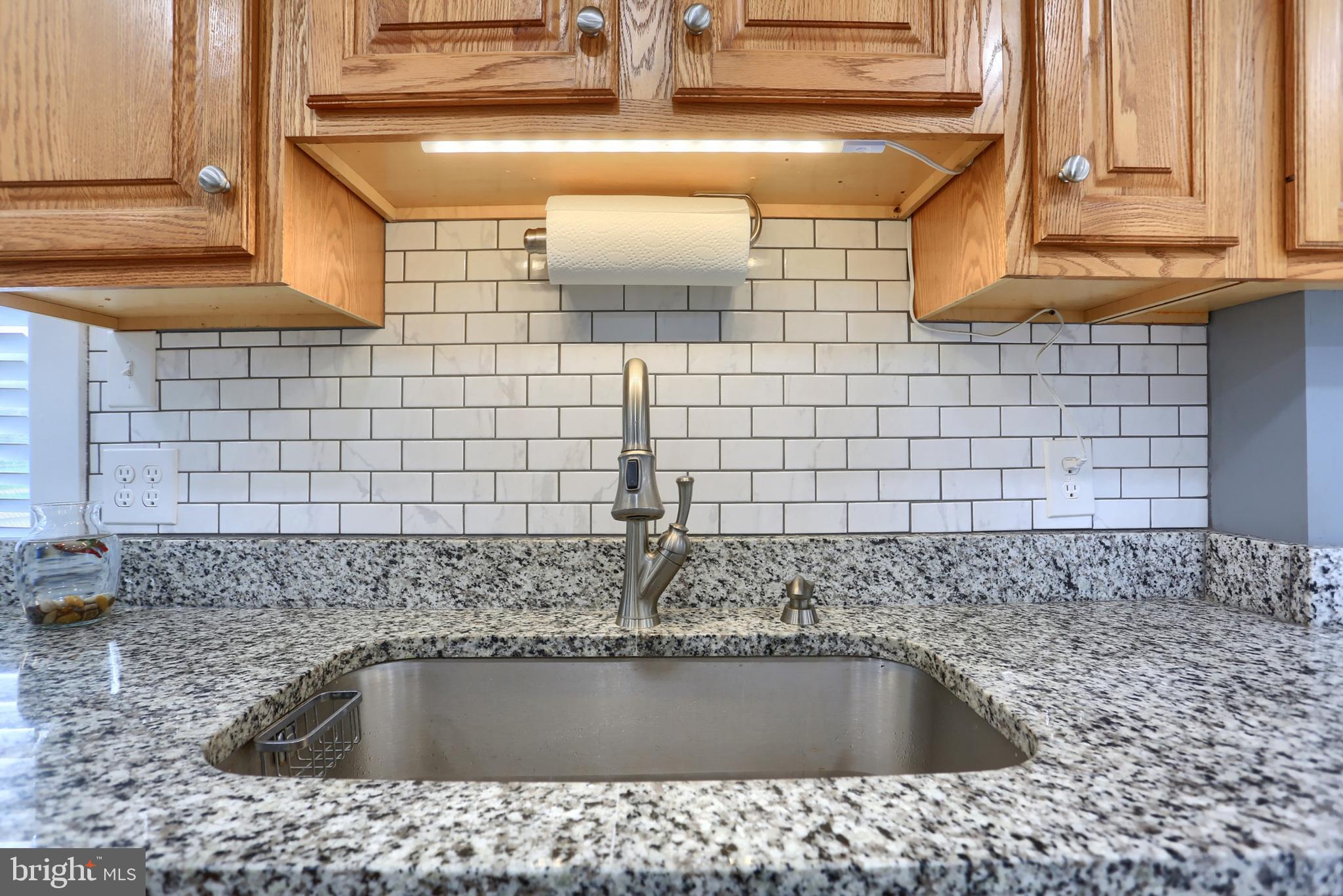 6239 Appletown Road Boonsboro, MD 21713 - Photo 10 of 39 Beautiful new counters