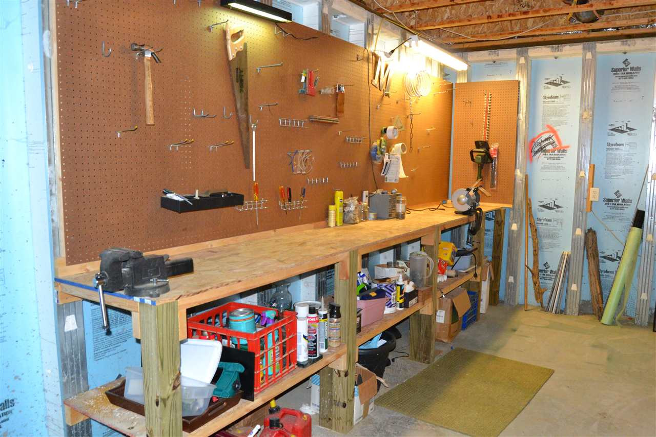 7710 San Gabriel Street Raleigh, NC 27613 - Photo 21 of 25 Workshop