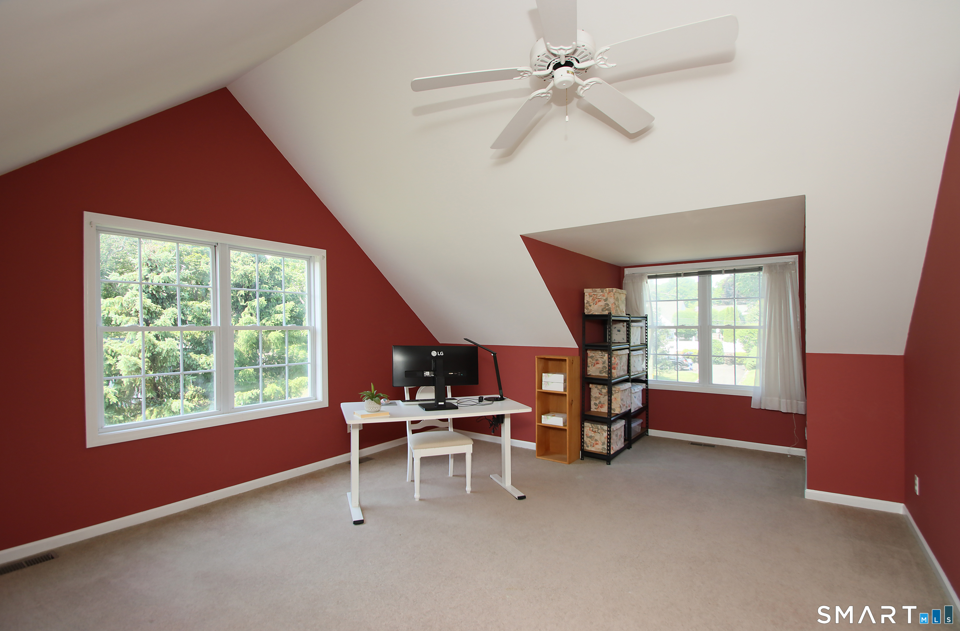 4 Meadow Road Newtown, CT 06470 - Photo 32 of 38