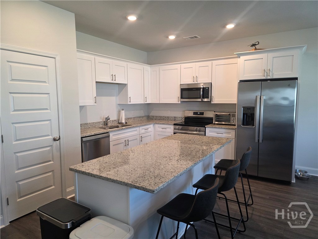 541 Gov Treutlen Circle Pooler, GA 31322 - Photo 10 of 28