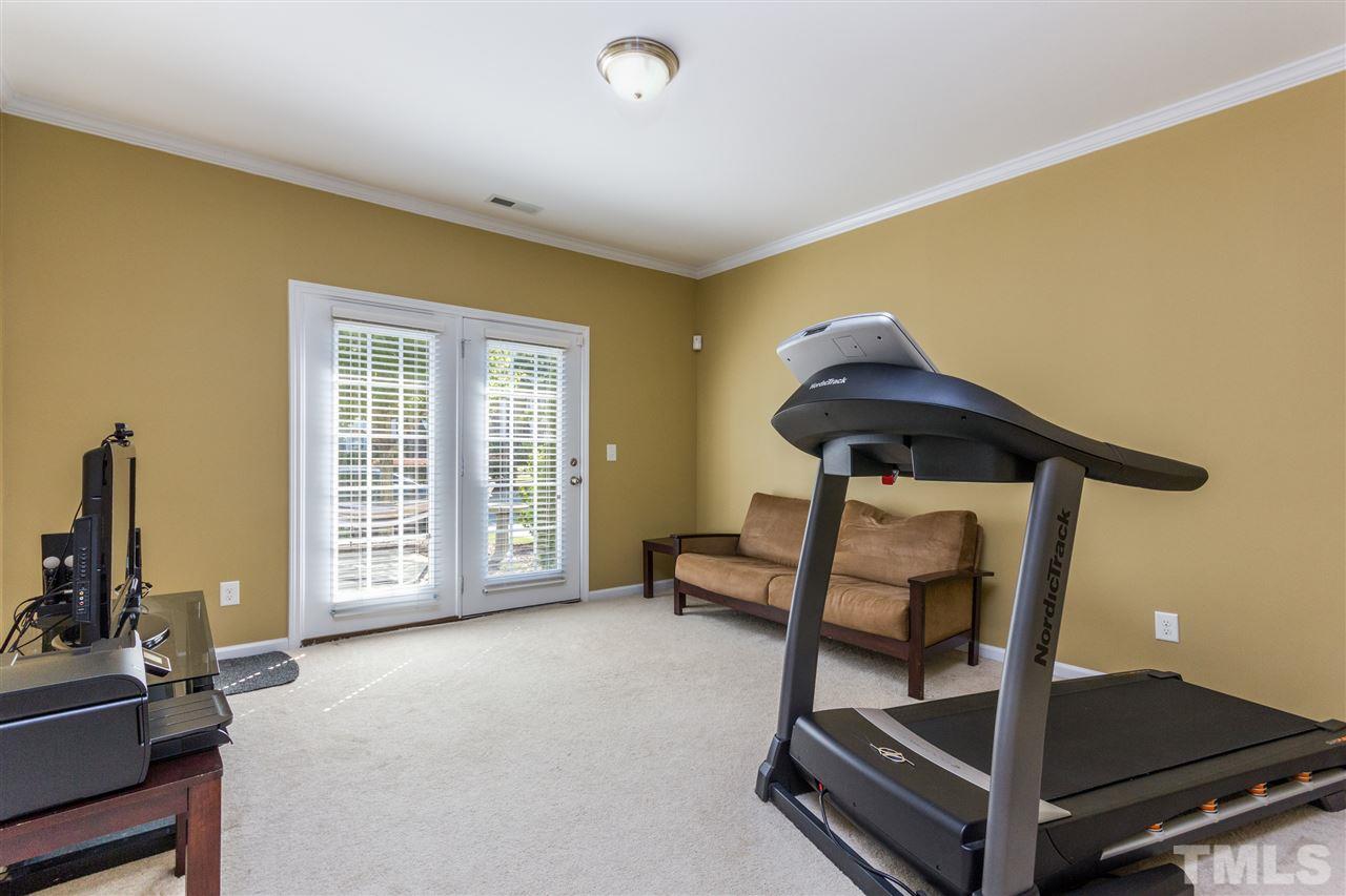 10107 Glen Autumn Road Raleigh, NC 27617 - Photo 19 of 25 Gallery Image 19